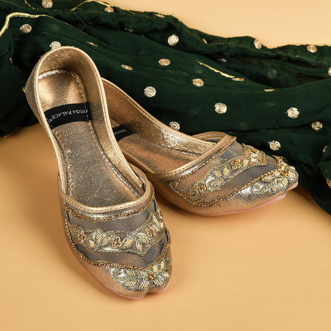 Tehzeeb – Handcrafted Gold Khusa with Soft Comfort & Embroidered Elegance