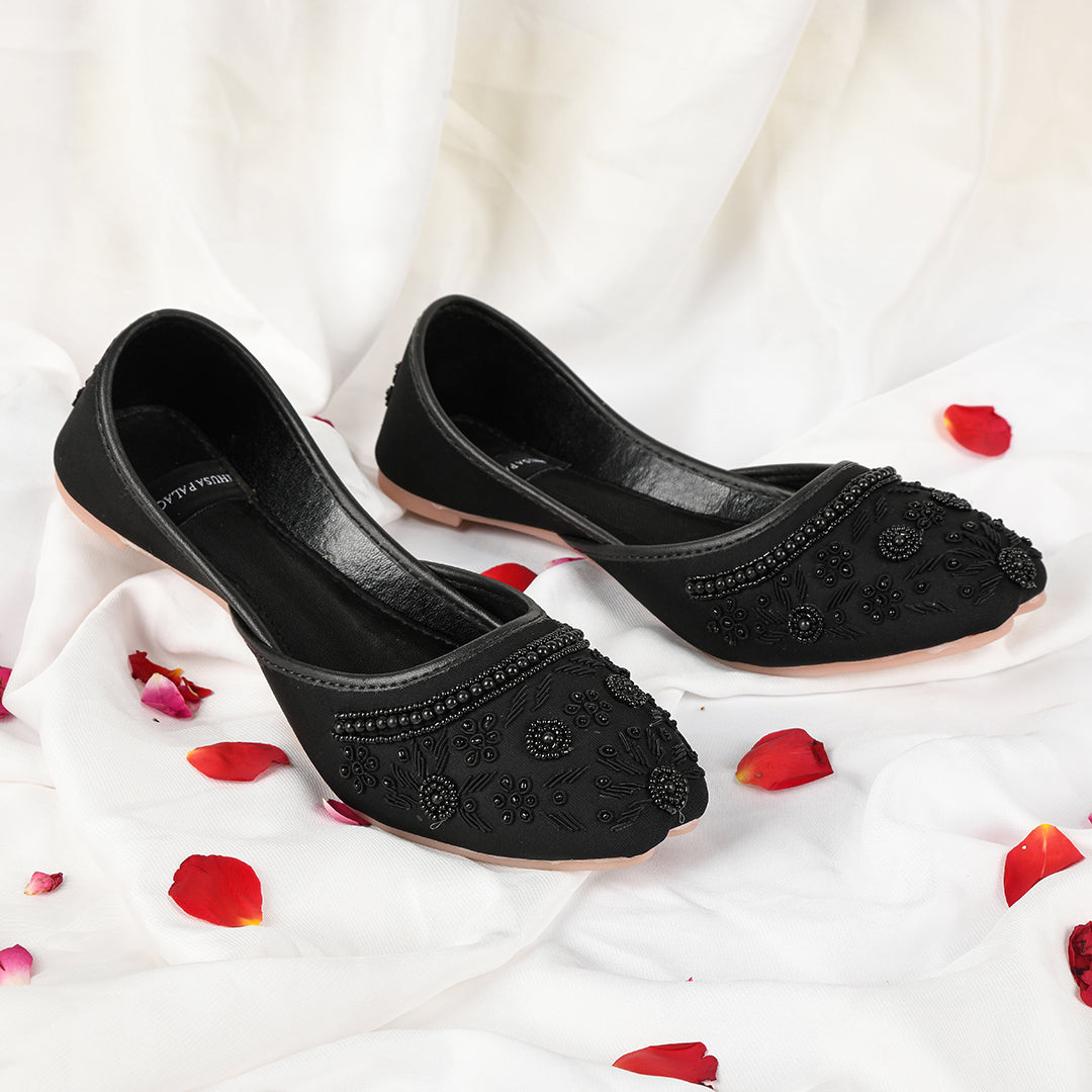 Black Rose Rozz – All-Black Sofa Satin Khusa with Handcrafted Detailing